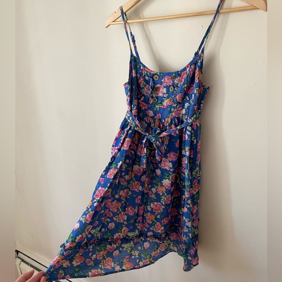 New Look Blue Floral Mini Dress - Picture 3 of 8